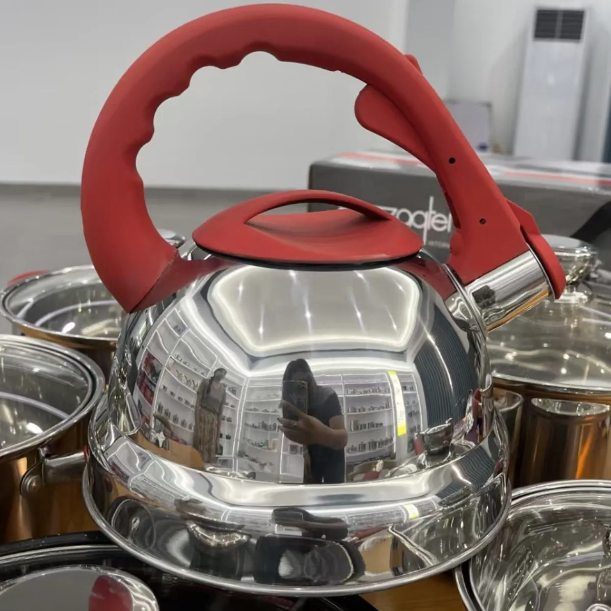 Custom Stainless Steel Pot Set With Glass Lid And Silicone Handles For Hot Pot Cooking Includes Kettle Milk & Soup Pots