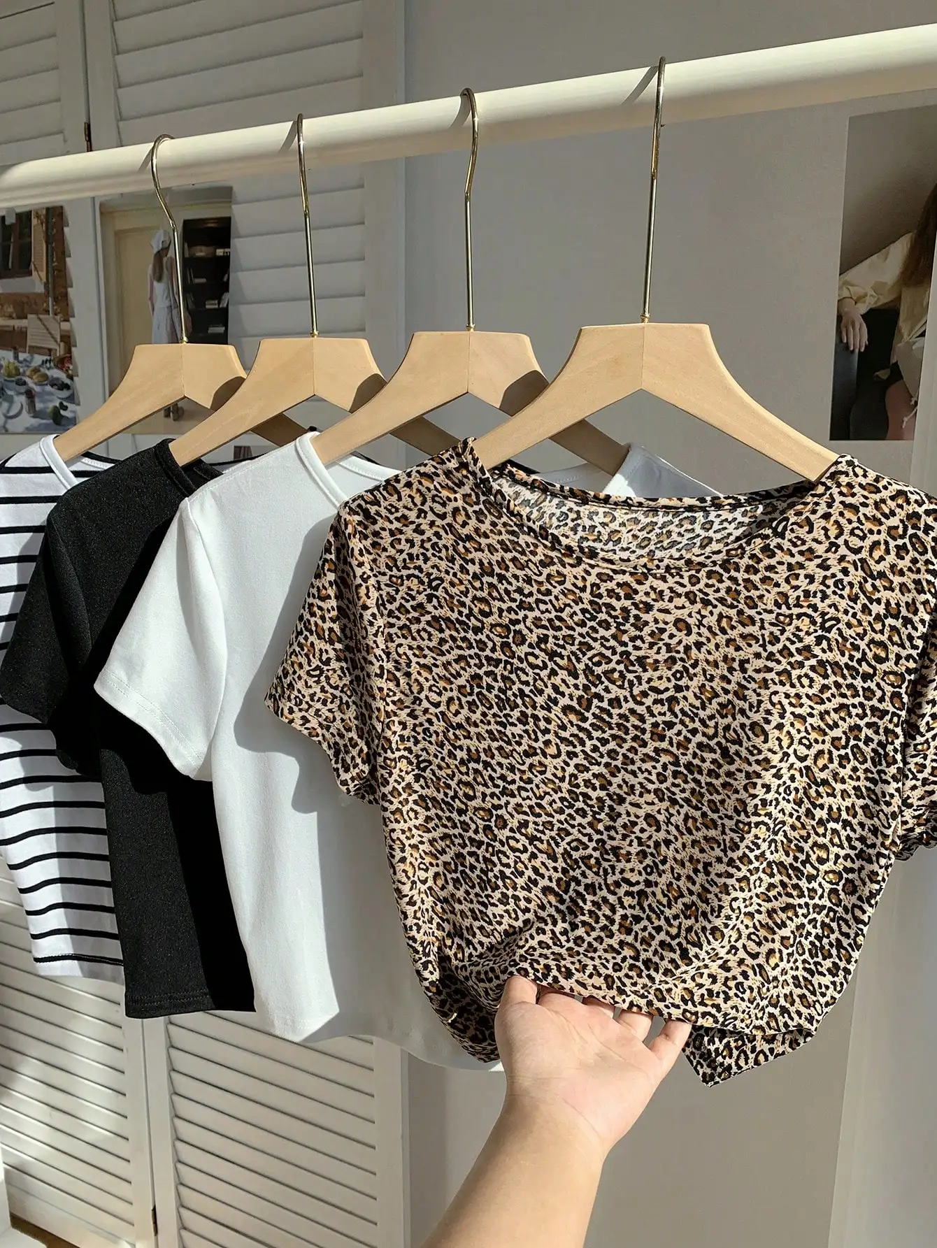 

4-Pack Women's Cropped T-Shirts with Leopard Print and Stripes, Soft Stretch Cotton Blend