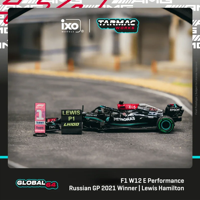 

Tarmac Works 1:64 2021 F1 W12 E #44 L.Hamilton Russian GP Diecast Model Car