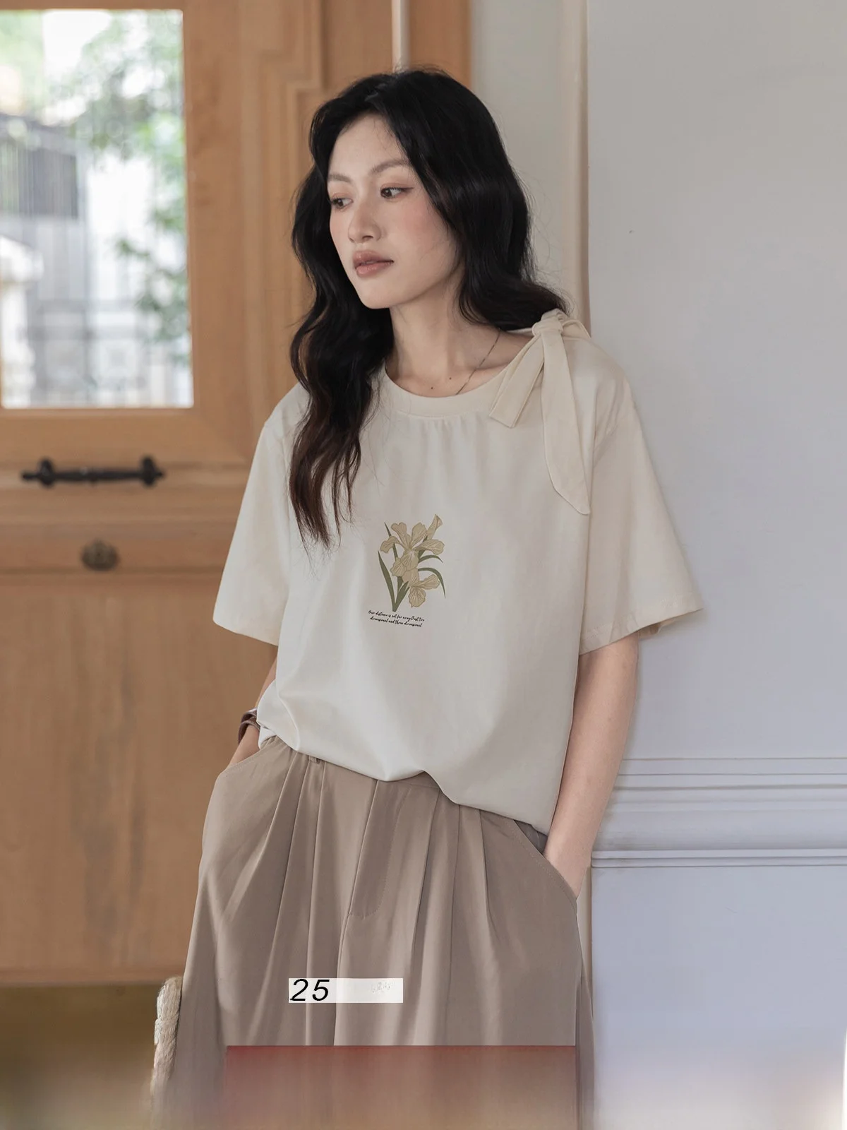 

Женская футболка с круглым вырезом и коротким рукавом, с уникальным принтом, повседневная, летняя, универсальная, с дизайнерским поясом