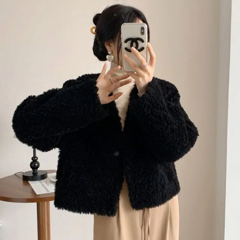 Women's Faux Fur Coat Fairy Fall Winter Coat Lamb's Wool Thicken Warm Short V-neck Simple Brand Fashion Harajuku Versatile