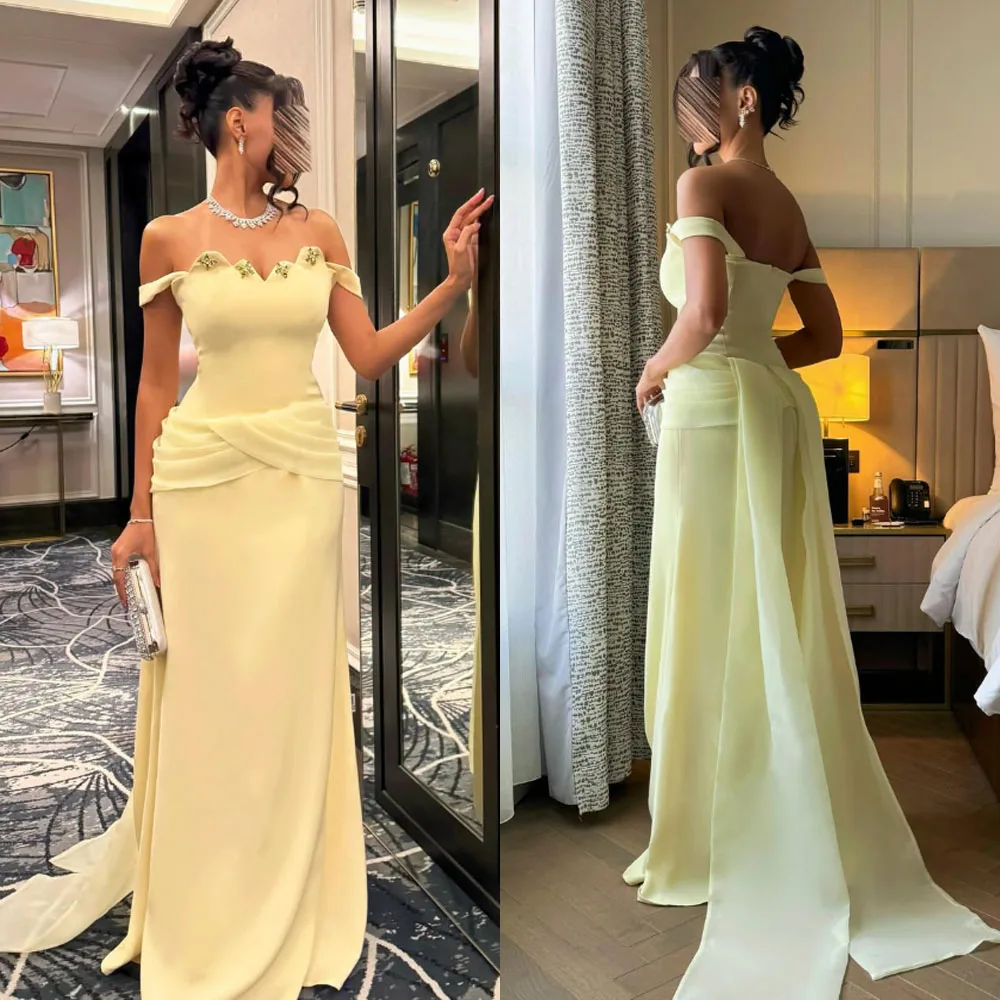 

Customized High Quality Sweetheart Floor Length Court Train Backless Yellow Off Shoulder Wrinkle Zipper Sleeveless Evening Dress