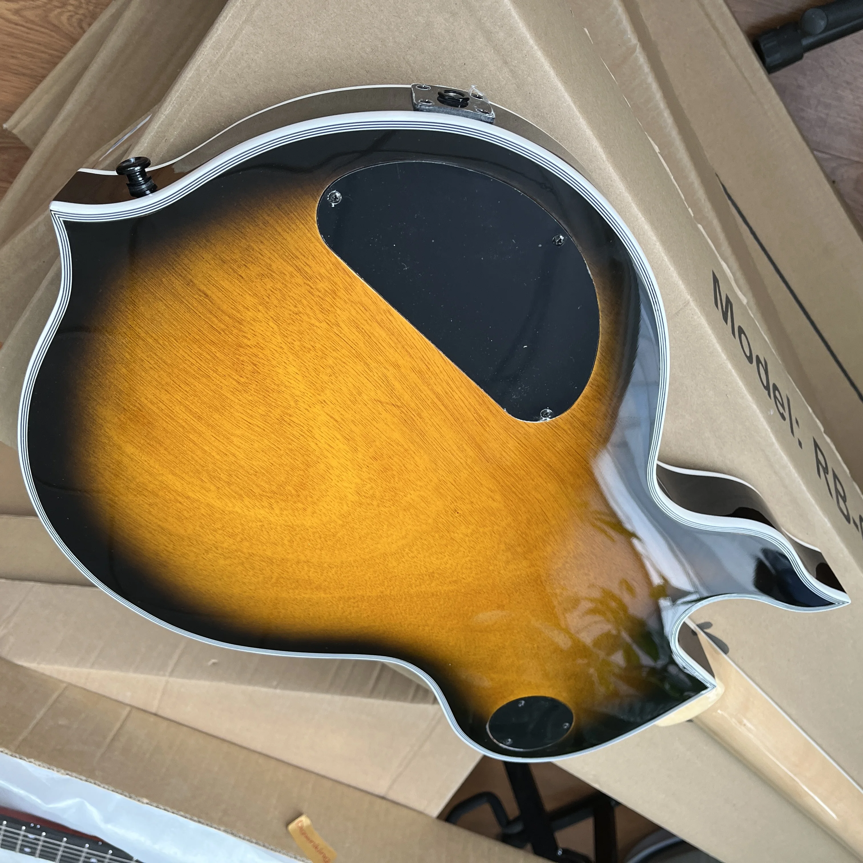 Costom Electric Guitar Black Gold Burst Burl Maple Top Graphic Dual Active Humbucker Pickups Black Hardware Fixed Bridge
