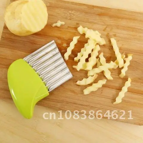 

Wavy French Fries Cutter Stainless Steel Potato Slicer Chopper Slicer for Durable Kitchen Gadgets Cutter