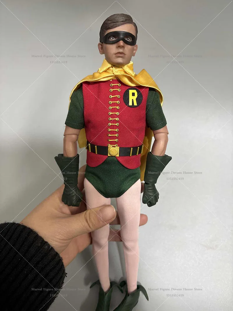 Saturn Toys Dynamic Duo ST001 1/6 Scale Male Accessories DC Batman Cloak Robin Body Bomb Hands For 12-inch Action Figure Soldier