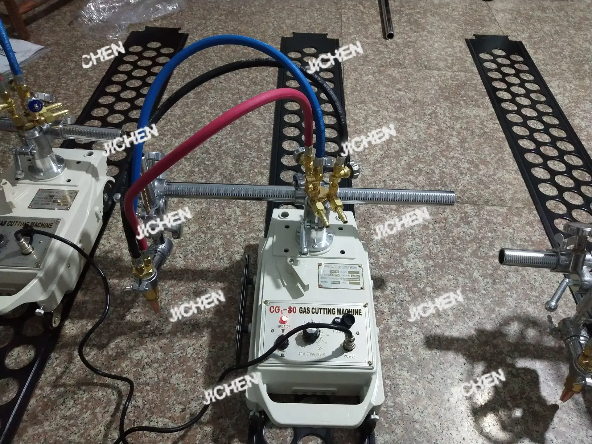 HS Semi-automatic flame cutting machine CG1-30