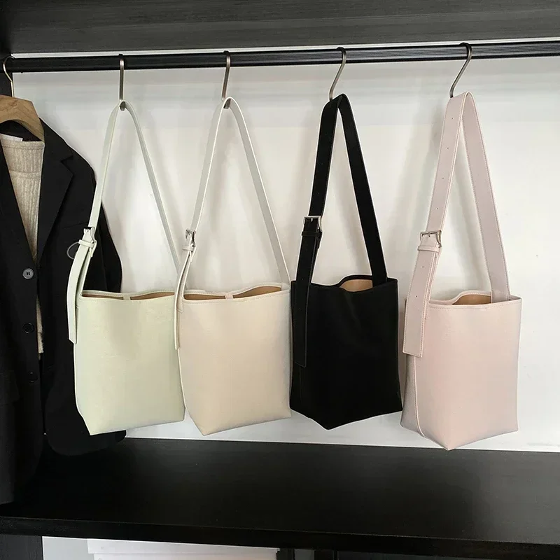 2025 Fashion Solid New Large Capacity PU Bucket Shoulder Bags High Quality Simple Commute Versatile Crossbody Bags for Women