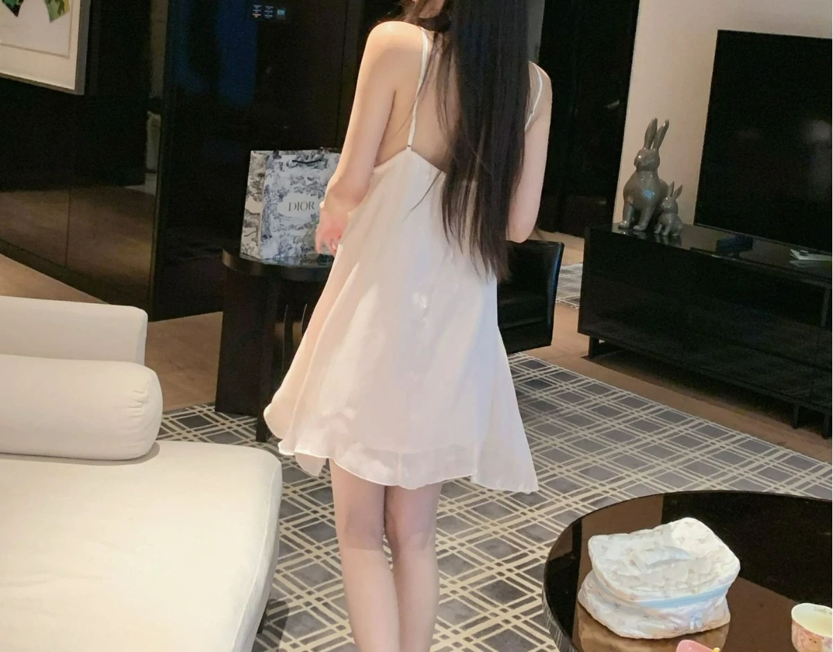 Sexy Pajamas Women's Mesh Yarn Suspender Nightdress 2026 New Double-layer Yarn Girlish Pajamas Pearlescent Skirt