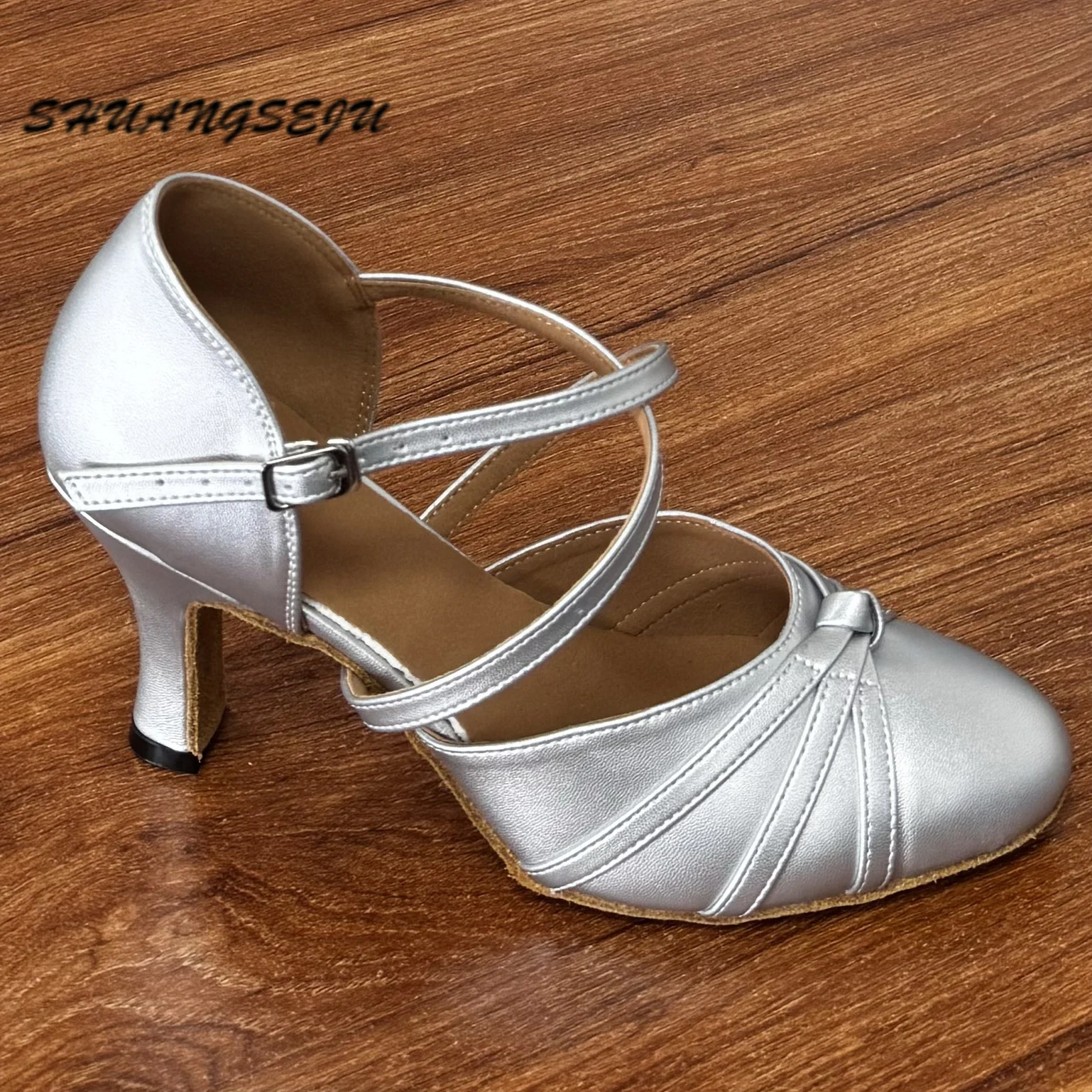 SHUANGSEJU Silver modern dance shoes, adult female professional teacher performance dance shoes, closed-toe Latin dance shoes