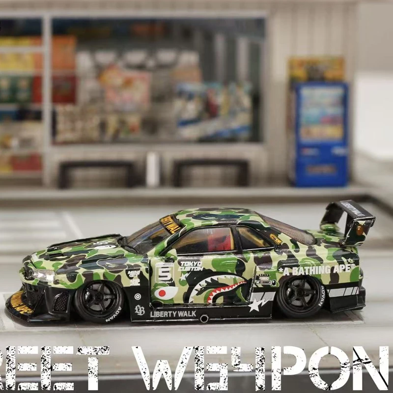 

SW 1:64 LBWK Silhouette ER34 Skyline R34 Die-cast Alloy Car Model collection ornament, children's toy.