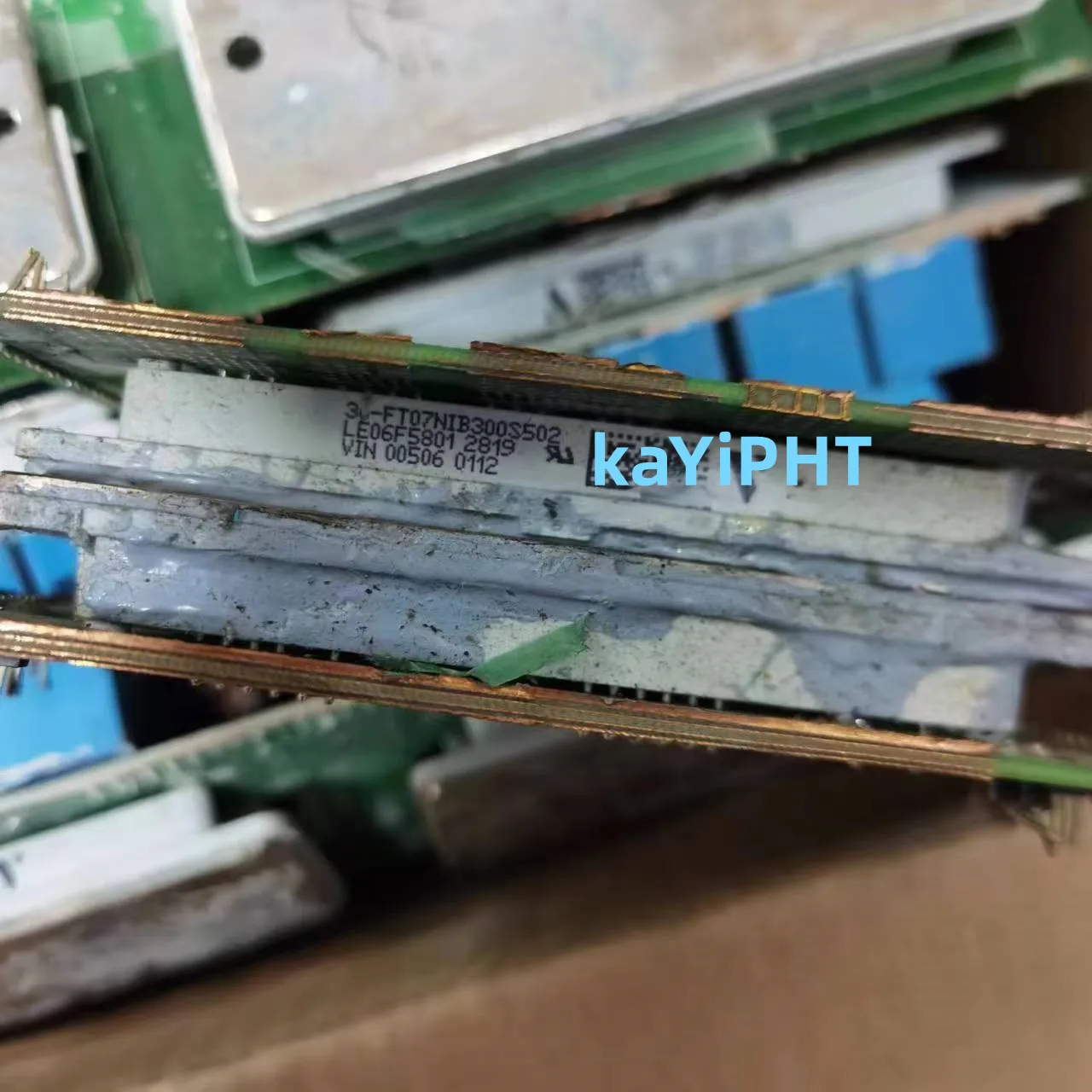 

Free Shipping 30-FT07NIB300S502-LE060F5801