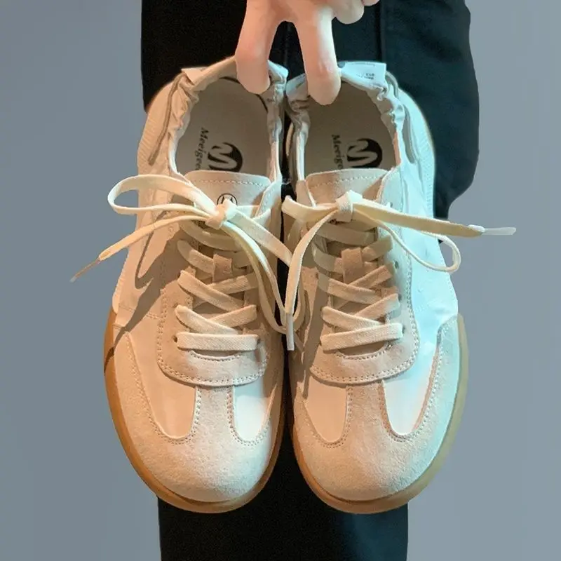 Off White Flat Woman Footwear Lace Up Gym Shoes for Women Korean on Offer Trends 2024 Sale Daily Routine High Quality New in A H