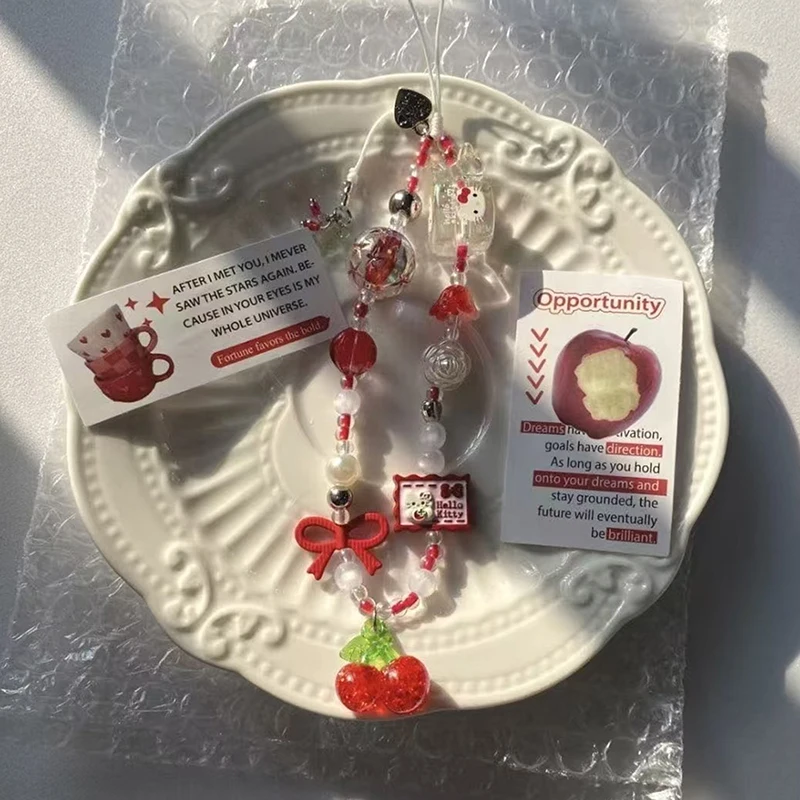 مرحبا كيتي الخرز سلسلة هاتف سانريو KT القط قلادة حلية حقيبة سماعة الاذن حبل معلق مكافحة خسر الحبل شريط للرسغ حقيبة ديكور