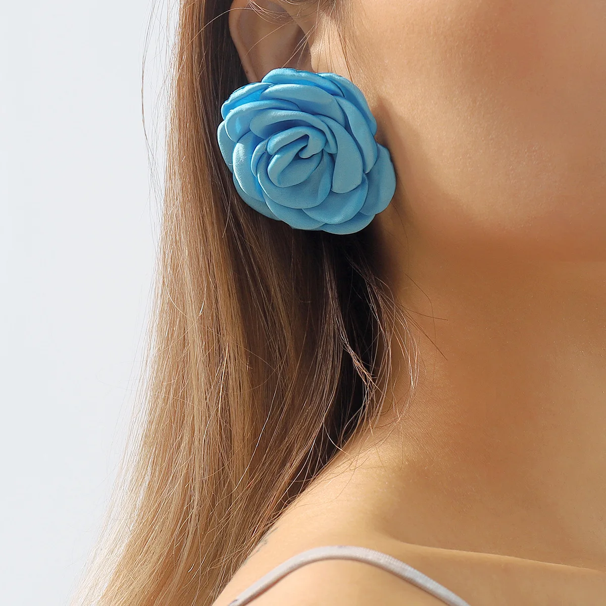 Trendy Camellia Fabric Earrings Vintage Exquisite Flowers Ear Studs Three-dimensional Ironed Edge Big Flower Stud Earrings Girl