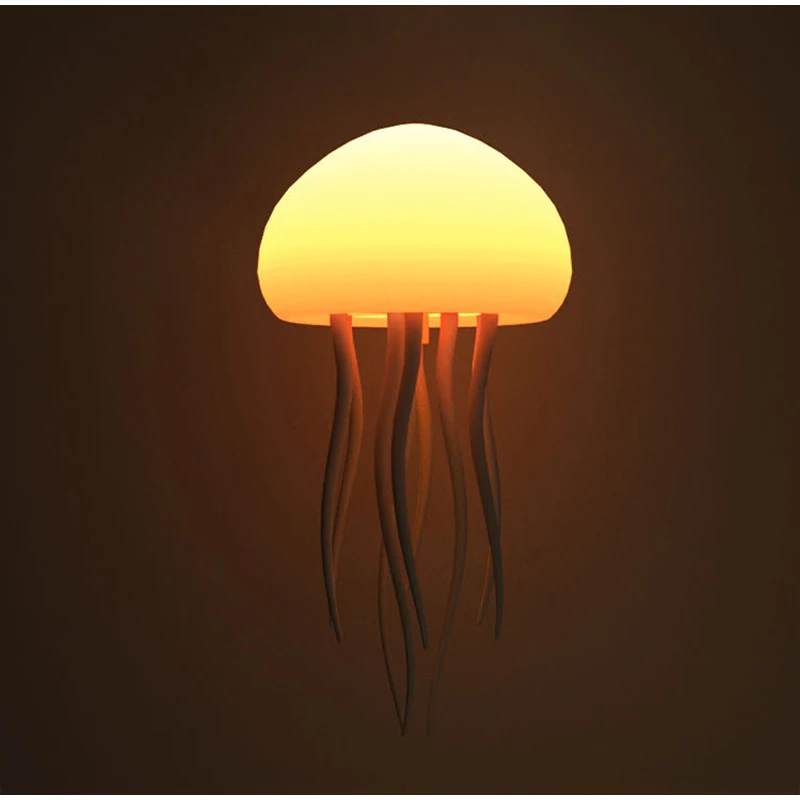 Medusa creativa Design più recente Illuminazione sfumata a colori Lampada medusa Luce di controllo vocale Luce con gambe rotanti 2024