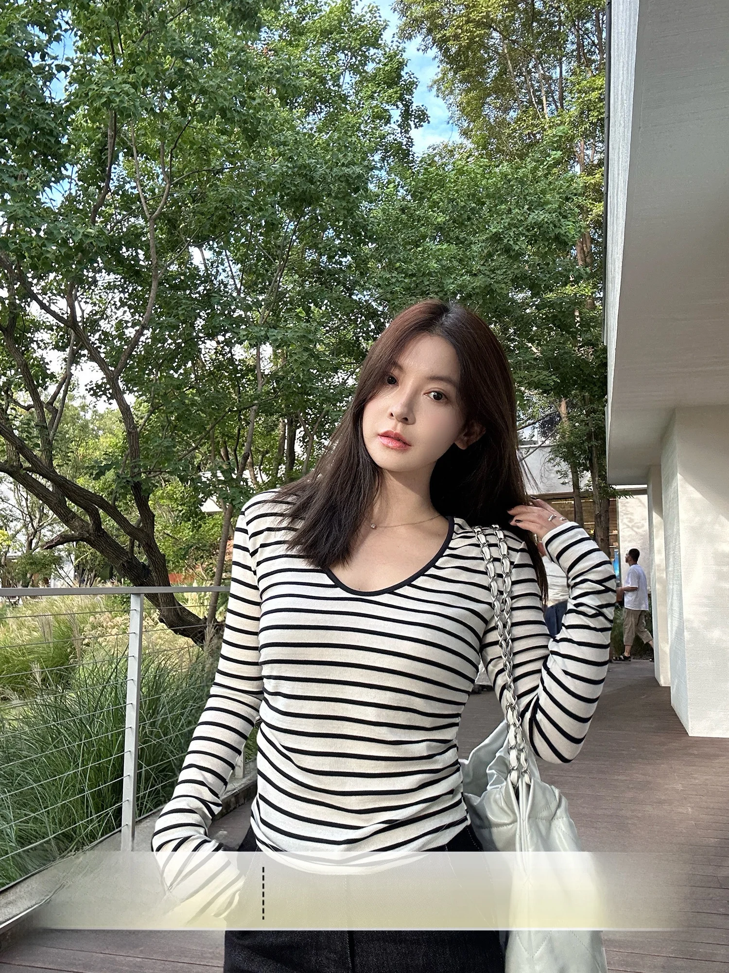 

Casual Striped Waist-Cinching Long Sve V-Ne T-irt Rouqiu Small Size 2025 New Faion Top for Women Cotton Blend