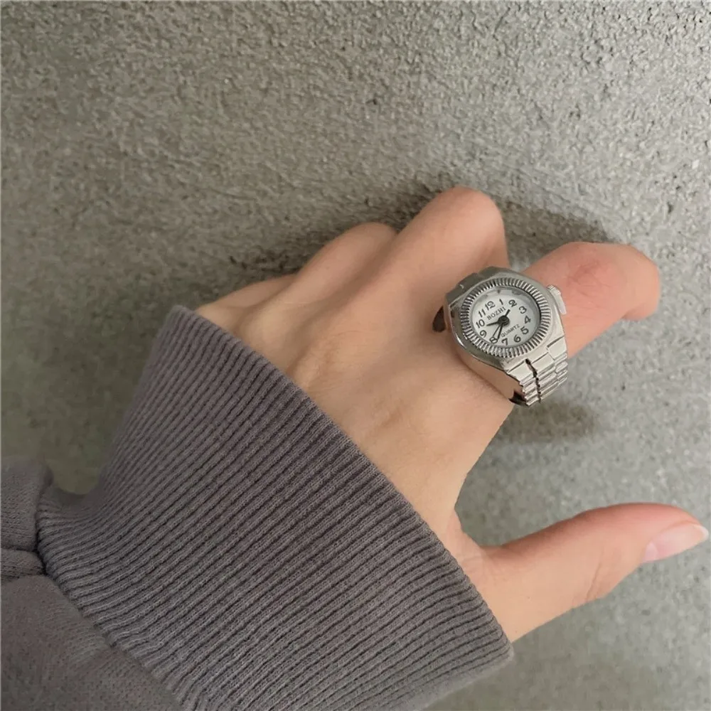 Cool Vintage Rings Jewelry Clock Heart Shape Punk Roman Quartz Watch Retro Creative Finger Watch Ring Women