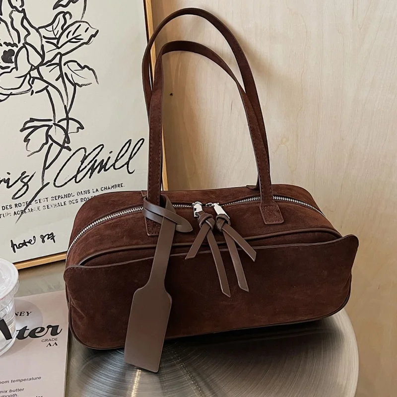 

Брендовая дизайнерская сумка Boston, высококачественная замшевая сумка-подушка, стильные универсальные сумки для путешествий, однотонная сумка с кисточками, сумки на плечо