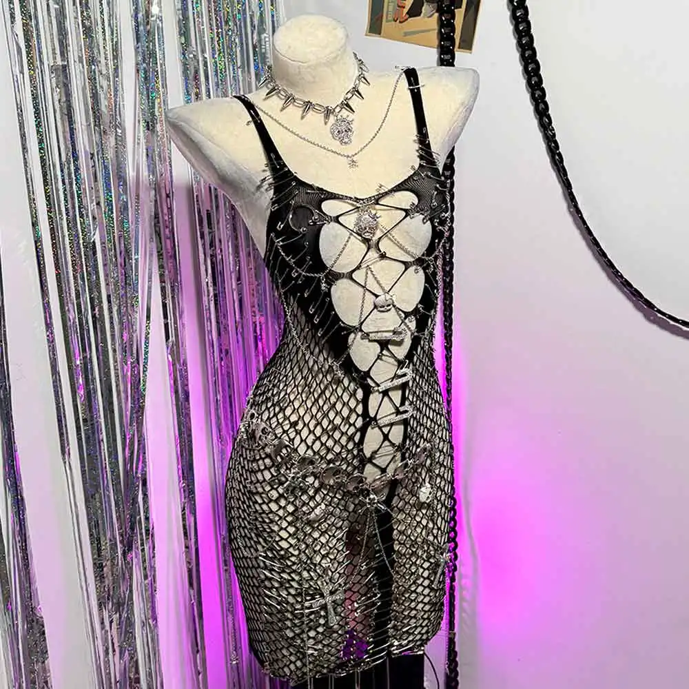 

Punk Rock Goth Y2K TOPS Cyber DIY Grunge Eco Kawaii Harajuku Skull E-Girls Gothic Hip Hop Club Wear 2025 Emo Rave Outfits Pin