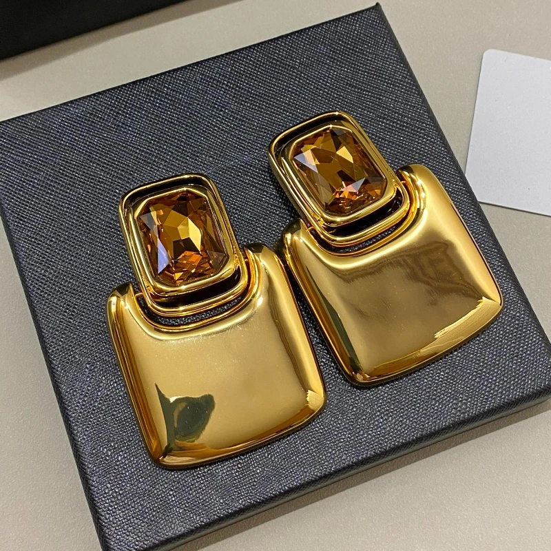 

Europe Famous Designer Earrings Brass 18K Gold Plated Square Gemstone Ear Clip Women Luxury Jewelry Trend
