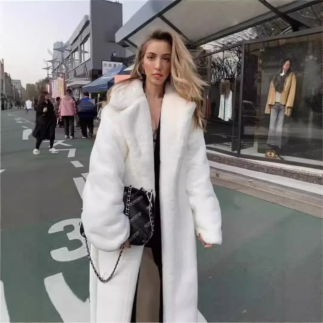 

Lady Elegant Street Fox Fur Coat For Female 2025 Autumn Winter Women Long Faux Fur Coat Suit Collar Fluffy Thickened Faux Fur