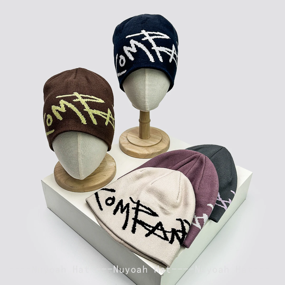 

New Men Women American Street Jacquard Letters Wool Knitted Hats Warm Outdoor Fashion Climb Beanies Casual Versatile ins Skate