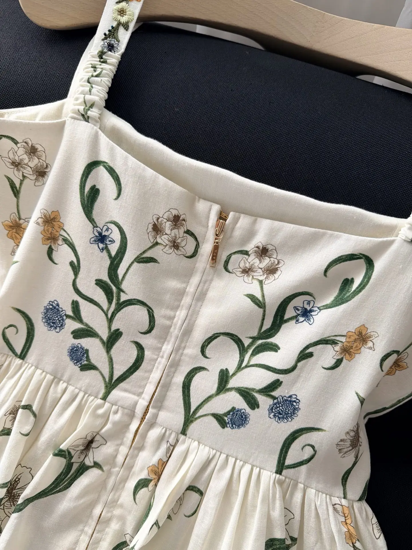 Women Flower Print Dress Embroidered Shoulder Strap Square Collar Sleeveless High Waist Casual Female Mini Robe ﻿