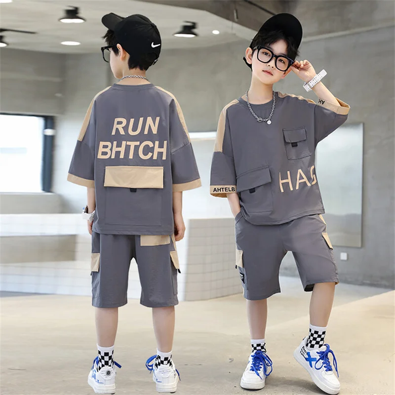 Summer suit for boys 2024 Summer new short-sleeved two-piece sports for kids ages 6-15
