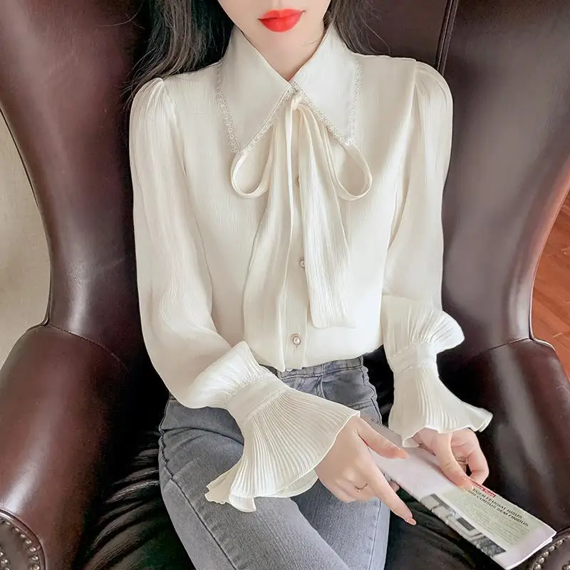 Sweet Temperament Trumpet Long Sleeved Shirt Women's New Spring Outfit Fashionable Pleated Bow Chiffon Top