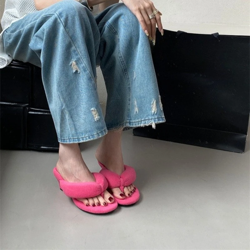 Summer new leopard print pinch flip-flops casual wear French pinch-toe wedge heel high heel sandals women's shoes