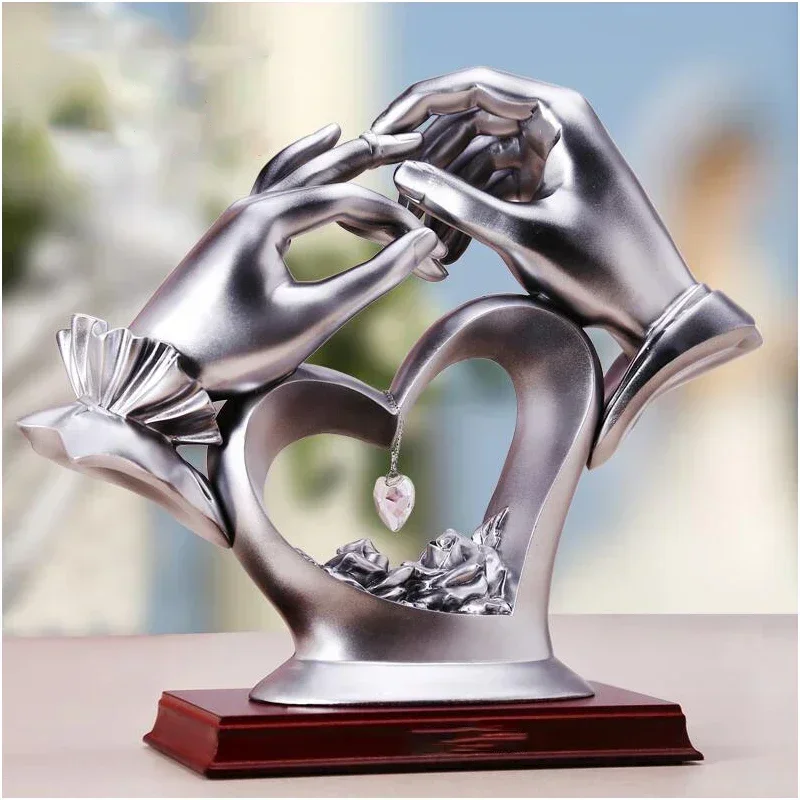 Heart Shape Creative Resin Statue Crafts Valentine's Day Gift Table Figurines Wedding Gifts Home Furnishing Decoration Ornaments