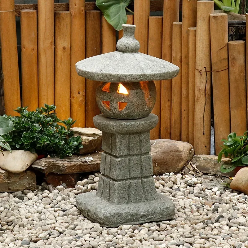 Pastoral Japanese lantern sandstone sculpture, garden landscape solar garden office art decoration green ornament