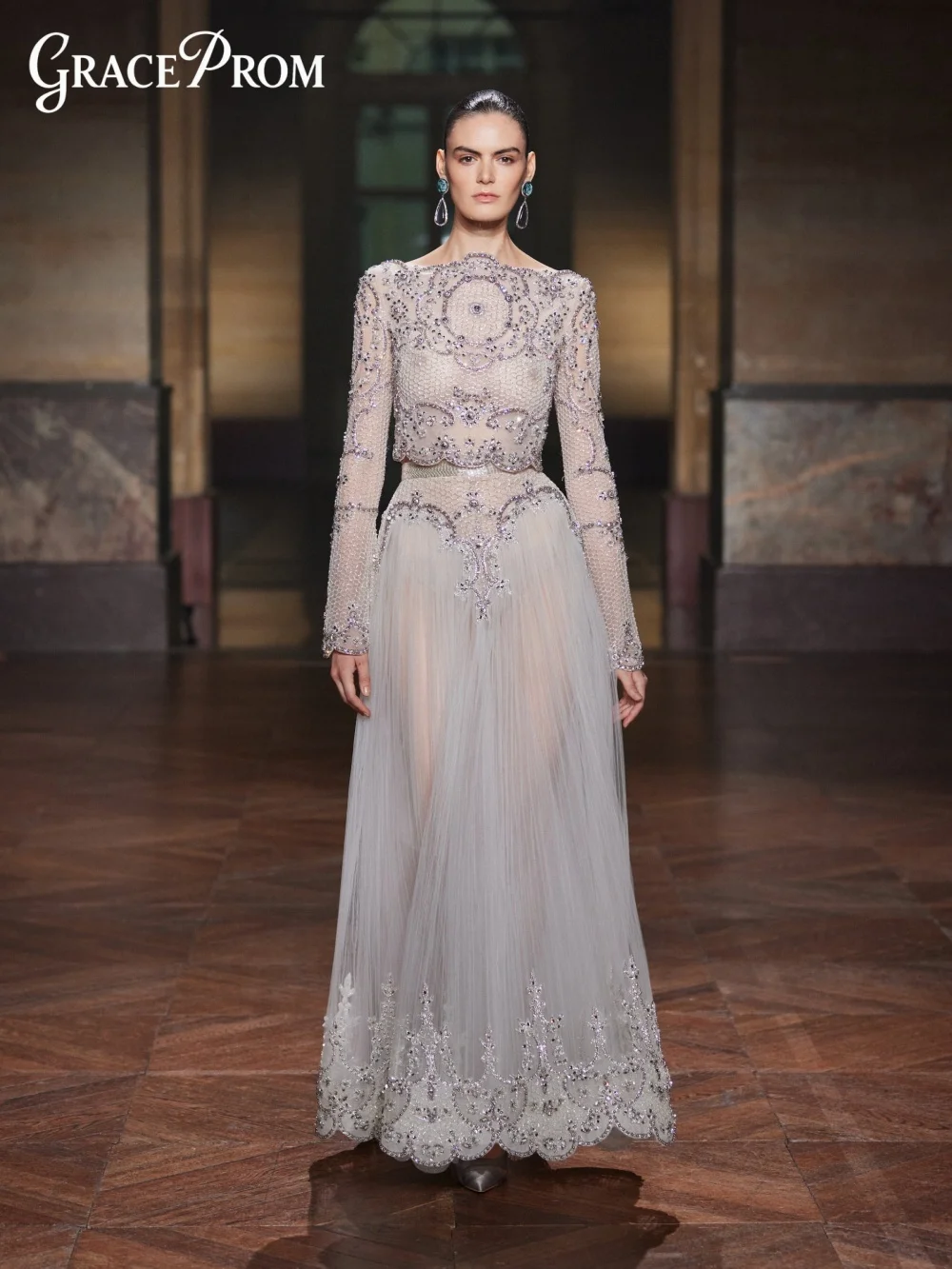

Dazzling Crystal Beading A Line Dress 2026 Luxurious Dusty Grey Evening Gown For Wedding Guest Sheer Party Dress فساتين سهرة