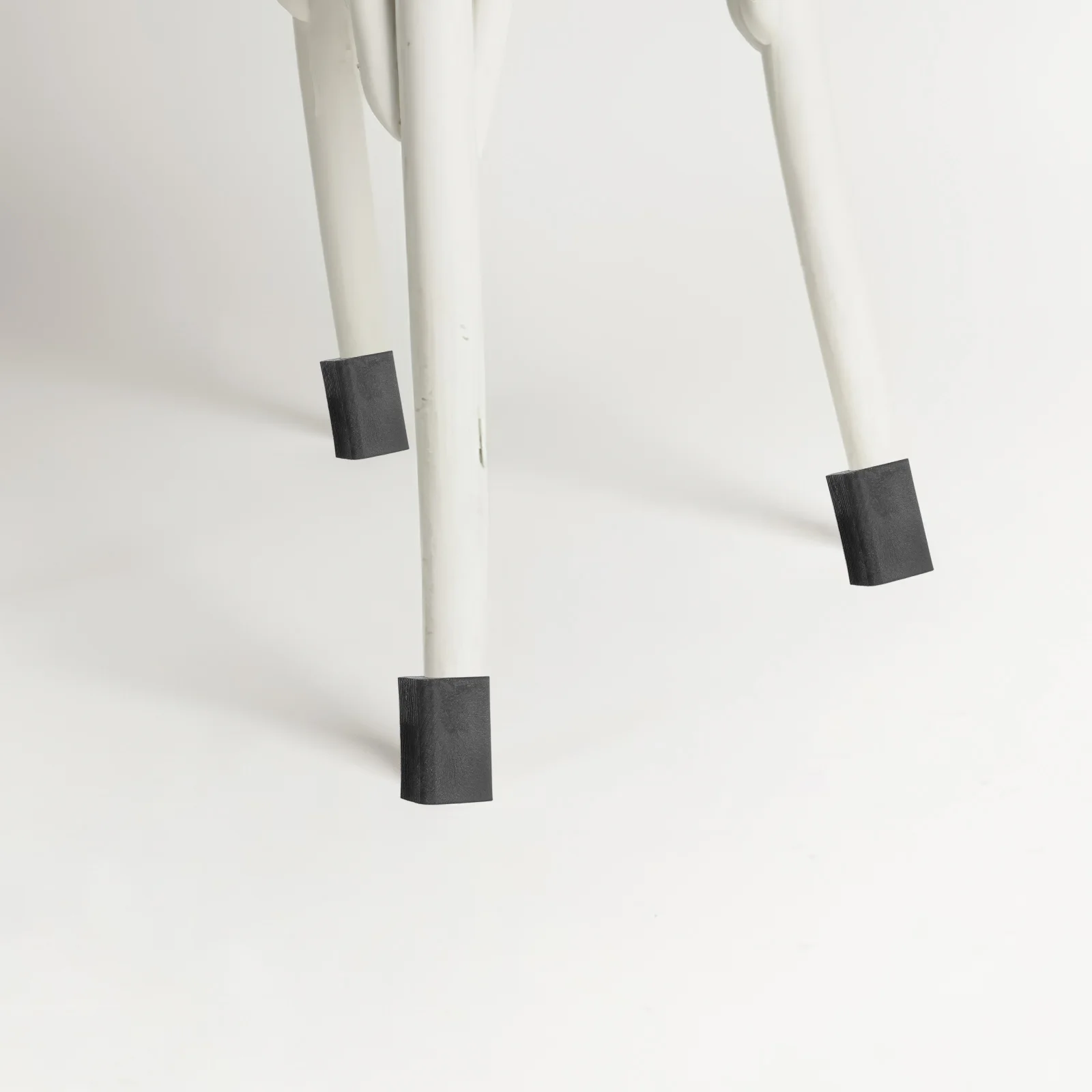 

24Pcs U-Shaped Chair Leg Caps Wear-Resistant Plastic Furniture Pads Non-Slip Floor Protectors for Chairs and Sleds