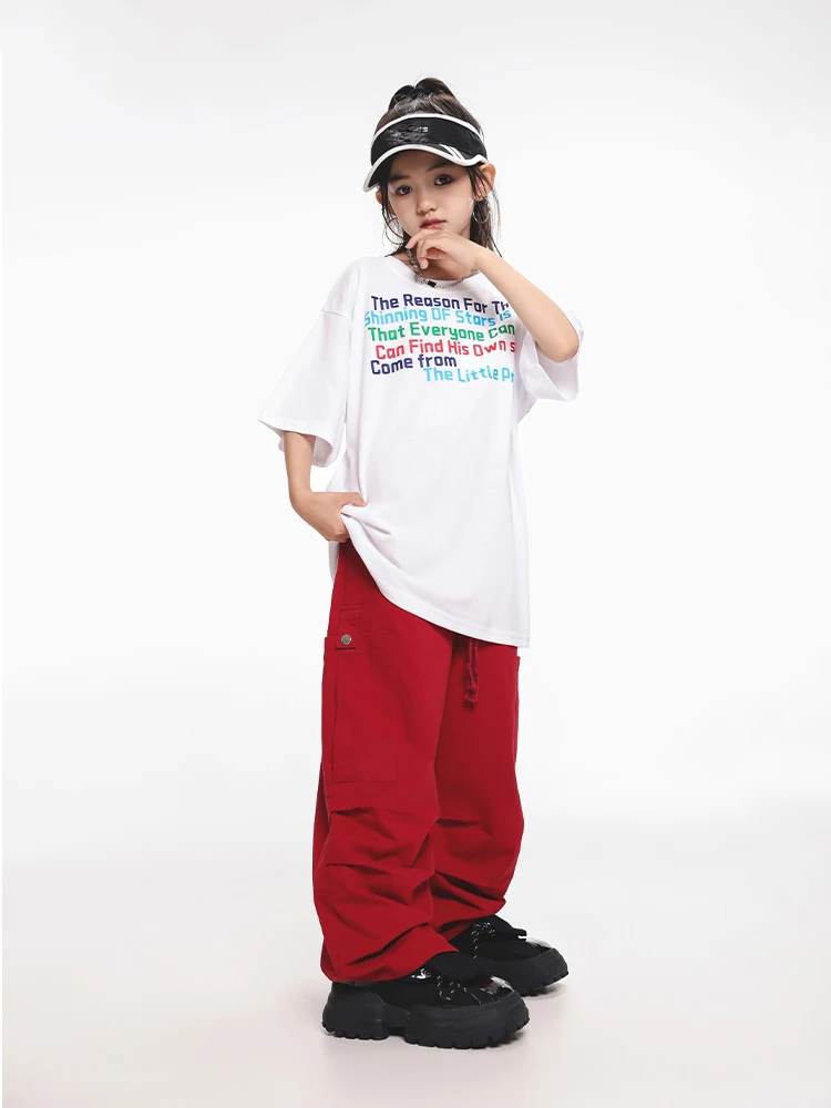 Ropa de calle para niños y niñas, Tops sueltos blancos, pantalones Cargo rojos, trajes de escenario de actuación moderna de Jazz, DQS16392, nuevo