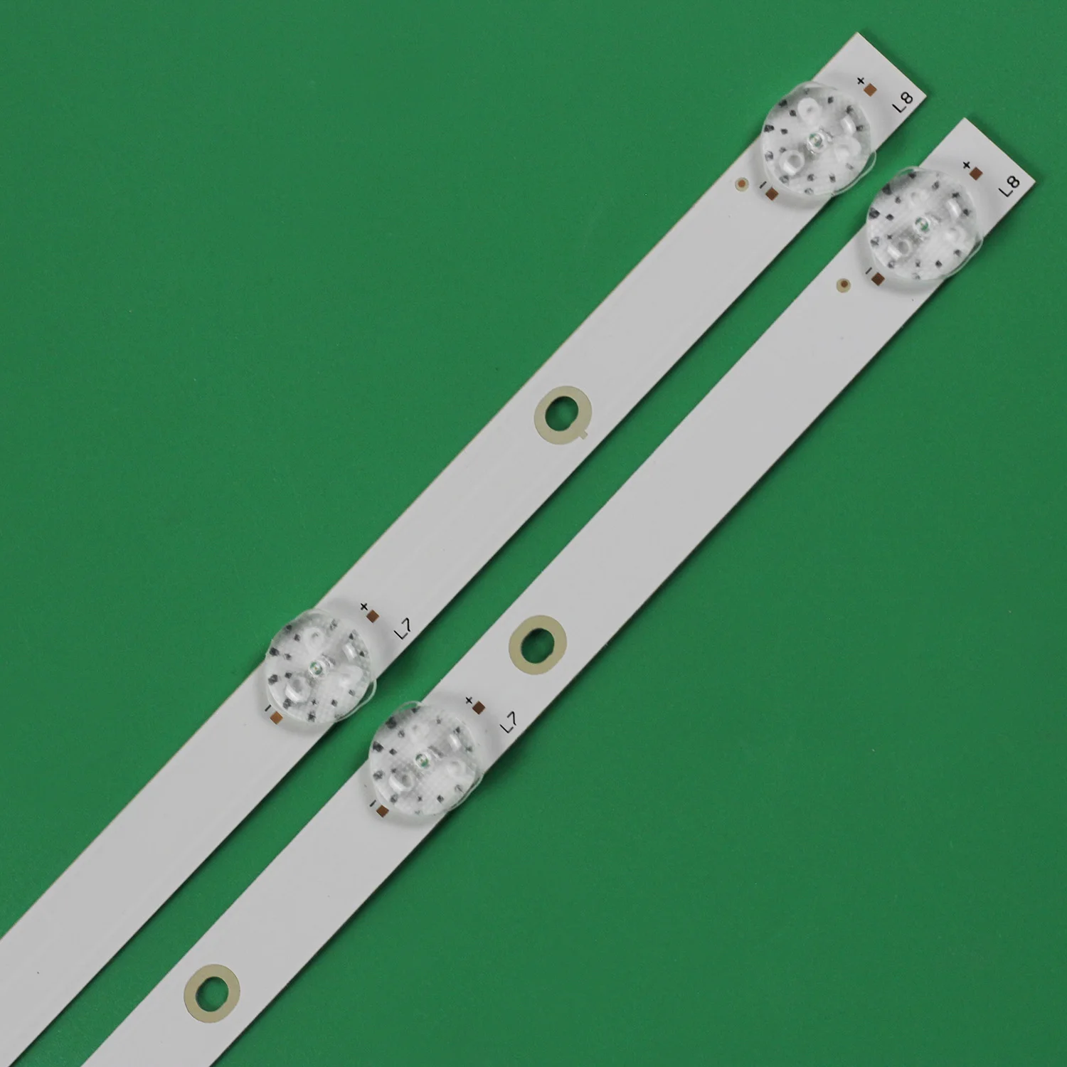 LED 40LEM-1043/FTS2C 40F9000ST EU40DT200 MS-L2665-A V1 MS-L2665-B V2 LA021 R72-40D04-004/5-13 R72-40D04-004-13 R72-40D04-005-13