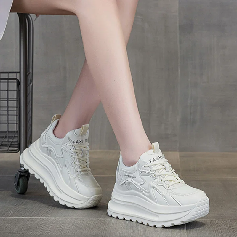 New Genuine Leather Shoes Women Chunky Sneakers Flat Platform Height Increasing 7cm Brand Ladies Casual Shoes Black Beige DX587