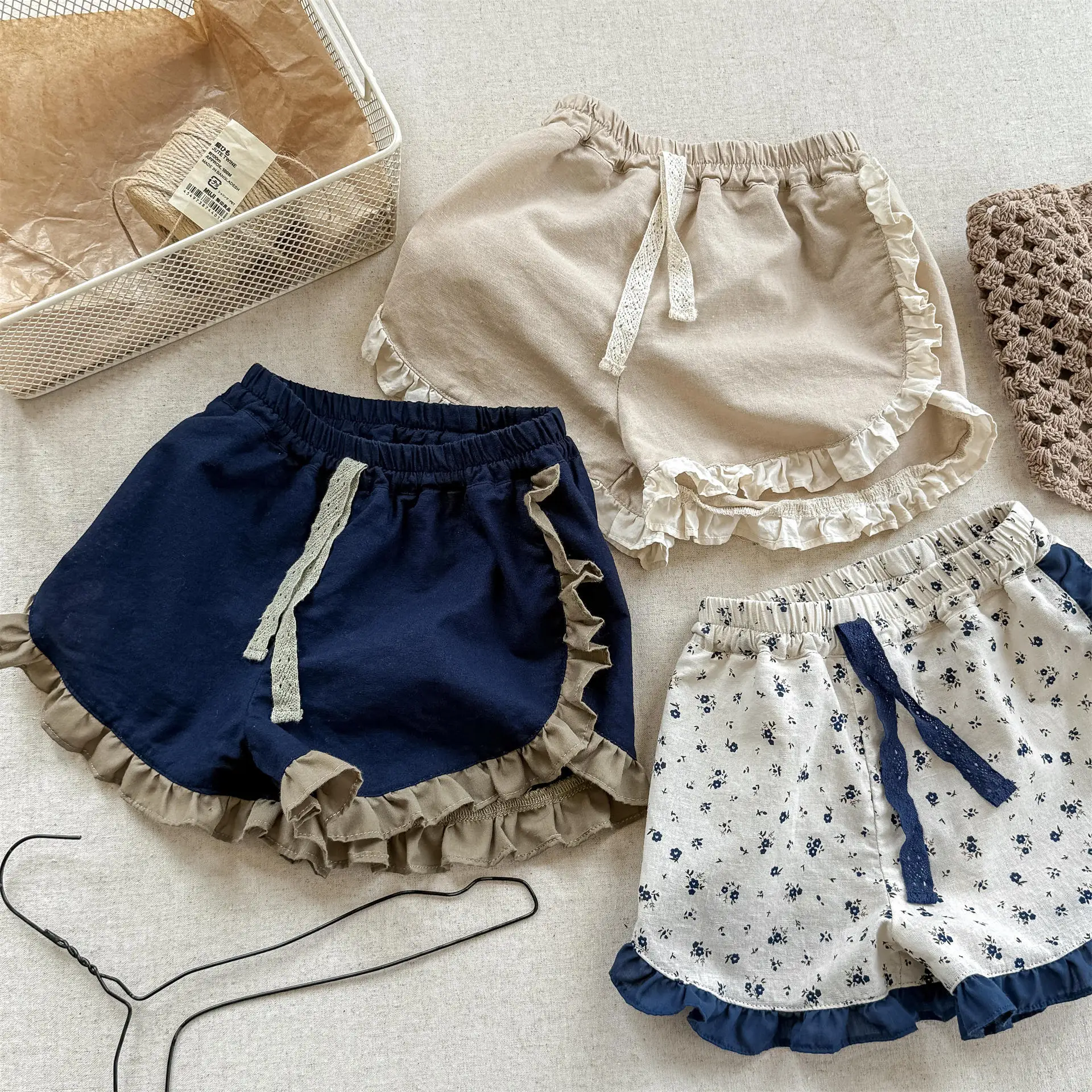 

2026 Summer New Children Loose Shorts Girls Cute Floral Lace Shorts Cotton Toddler Fashion Casual Shorts Kids Clothes
