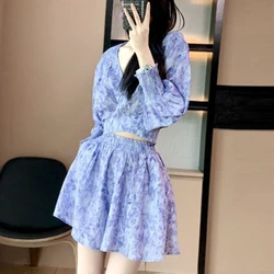 Women Summer 2-piece Set  Blue Floral Printed Crop Top Wide Leg Shorts Suit 2024 NEW Arrival