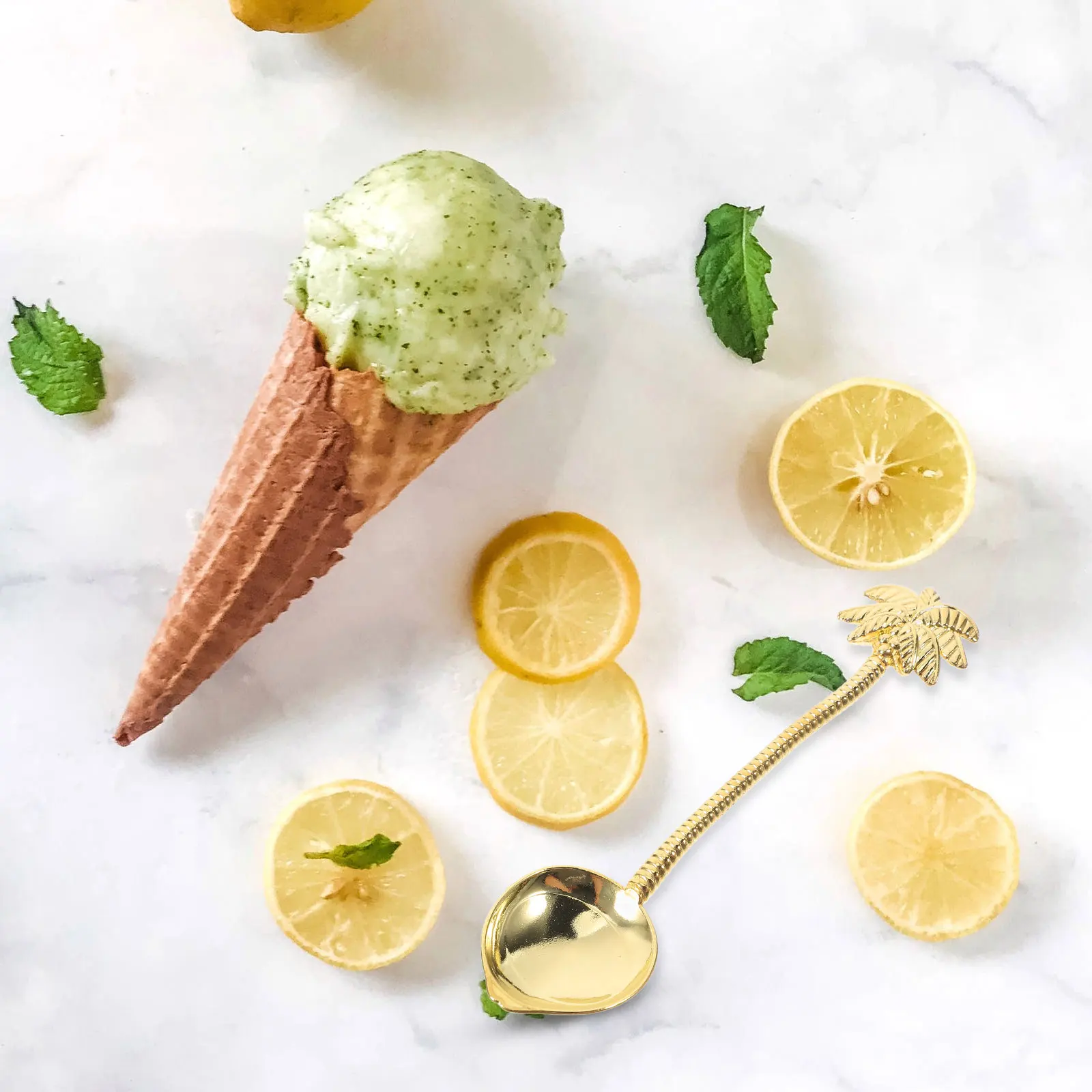 

1pc Retro Coffee Spoon Golden Tropical Coconut Tree Design Zinc Alloy Dessert Spoon For Tea Cappuccino Sugar Stirring Creative