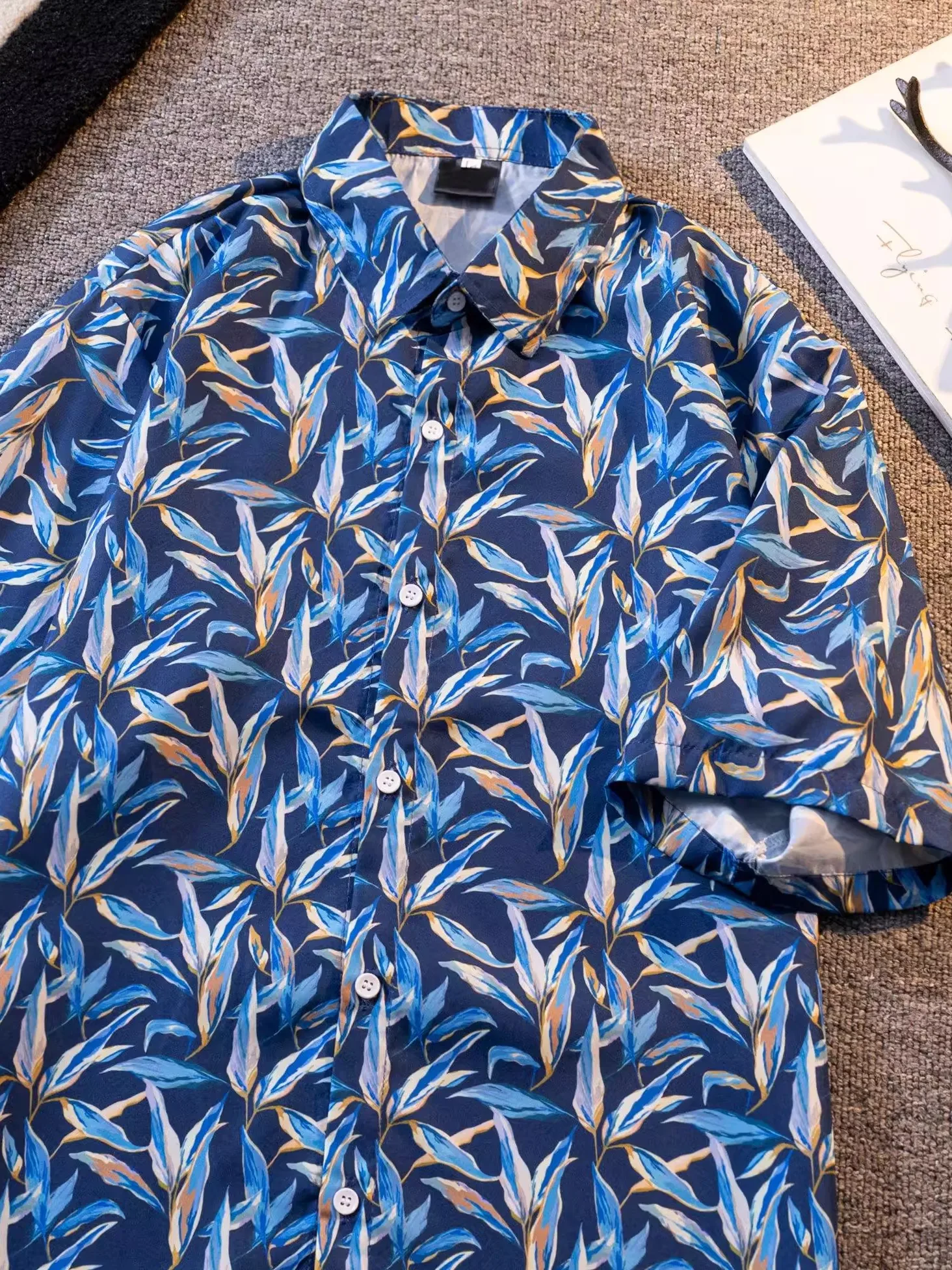 

Легкая летняя гавайская рубашка с цветочным принтом для мужчин, пляжная повседневная рубашка для молодежи