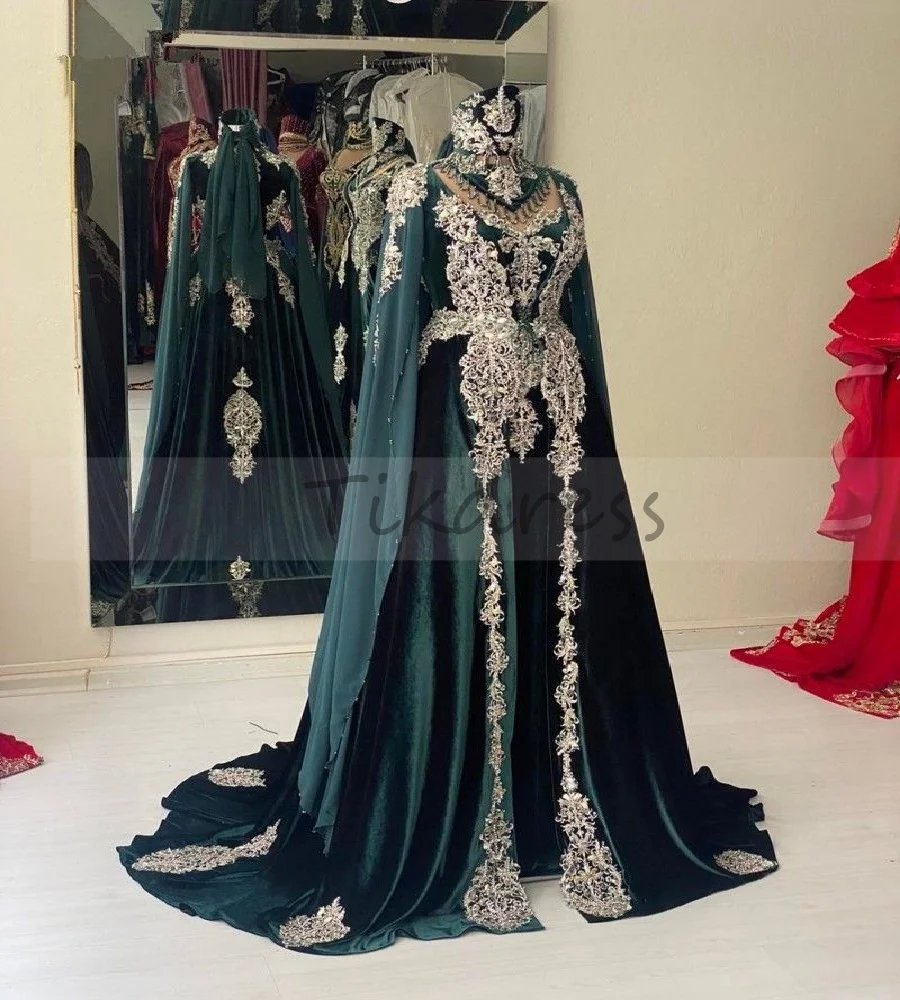 

Turkish Velvet Green Caftan Prom Dress With Gold Lace Ethnic Abaya Muslim Evening Dress Beaded Moroccan Formal Dress Customized