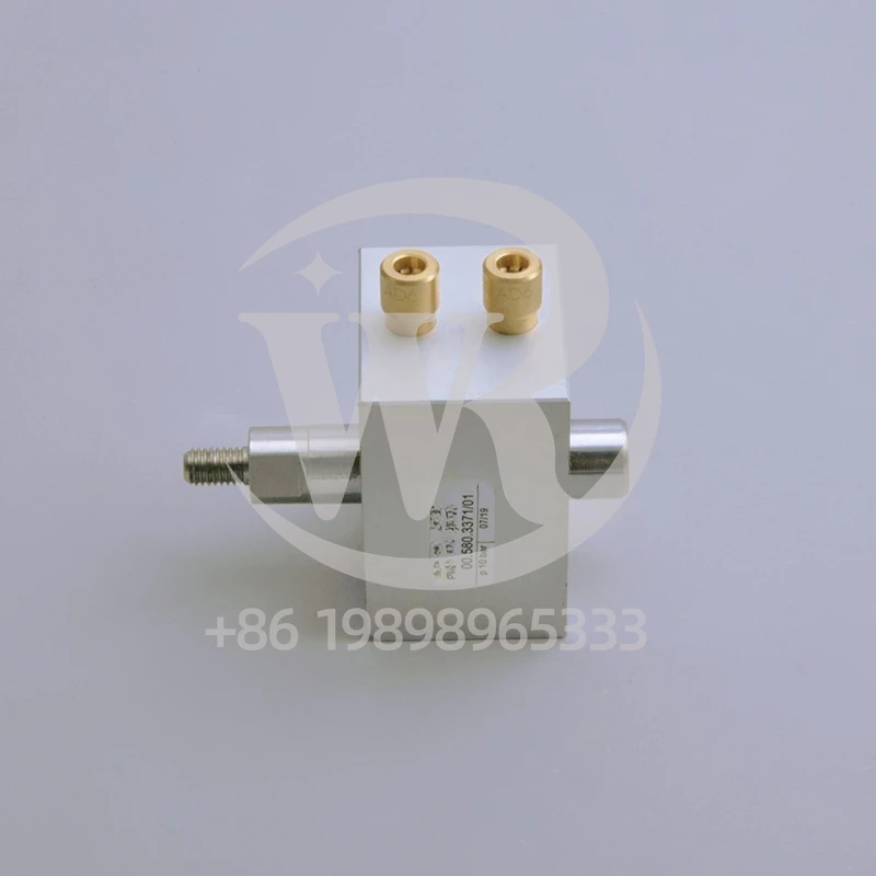 Piezas de CILINDRO de manta de goma de limpieza automática Refacciones Heidelberg 00.580.3371 SM/CD102 CX102 de alta calidad