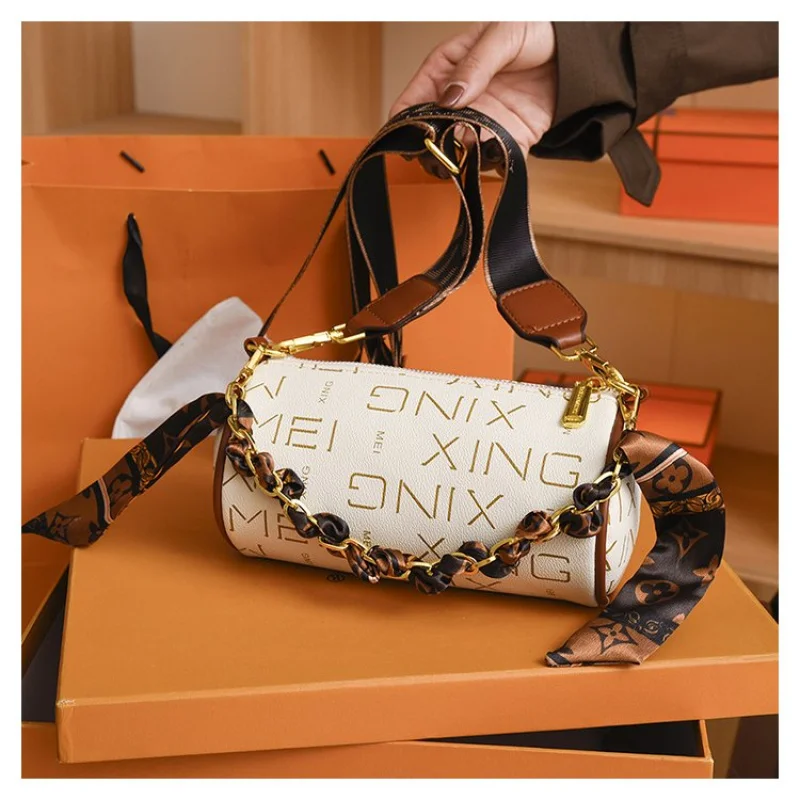 

Best Superstar Show Crossbody Bag With Letter Logo Vintage For Women Leisure Minimalist Solid Color