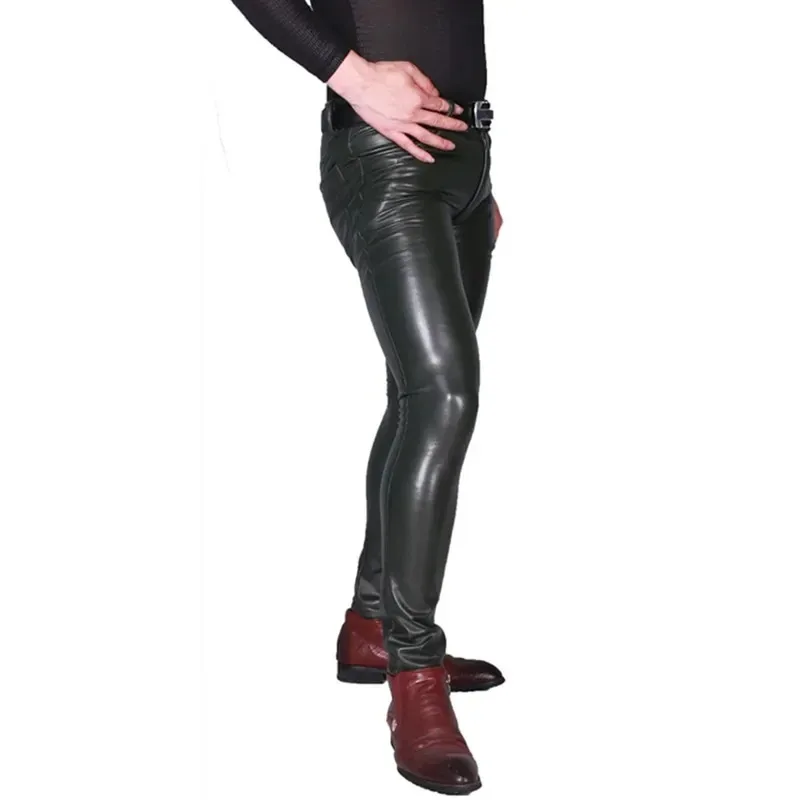 AA wat のアーミーグリーンスリムフィットストレッチ PU パンツ男性セクシーなクラブウェアスキニーペンシルレザー Pants2025 新しい