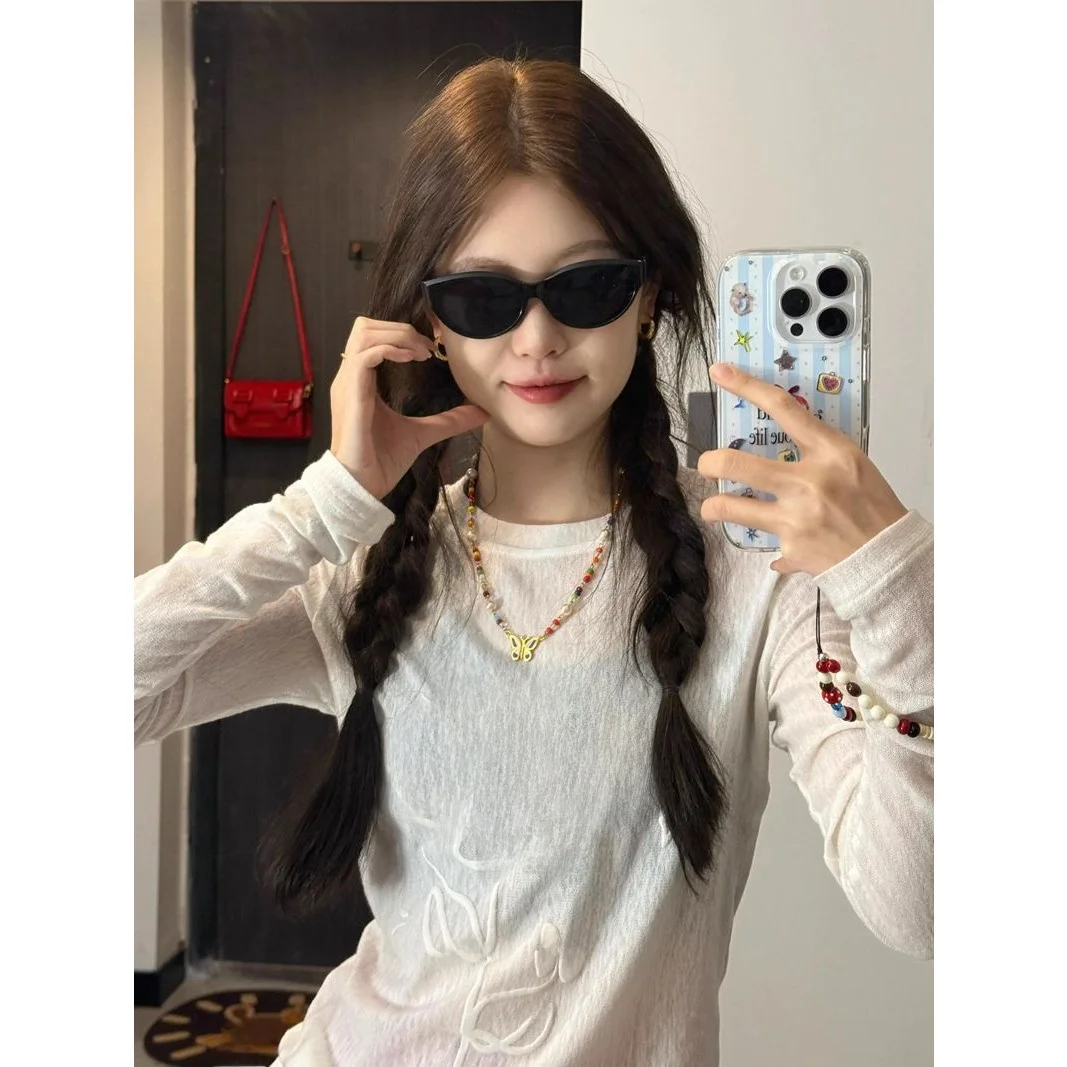 Korean Style Women's Light Thin Long Sleeve White Sun Protection Knitted Shirt Slim Fit T-Shirt Top Breathable Summer Cover up