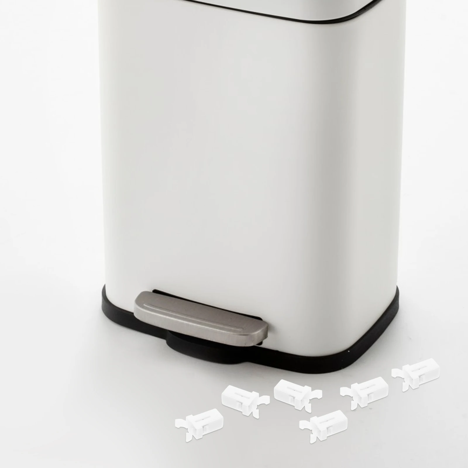 

20pcs Self-locking Spring Buckle Trash Can Lid Lock Replacement White Plastic Waste Bin Accessories Garbage Parts