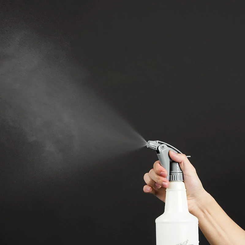 800 مللي زجاجة رذاذ المحمولة إعادة الملء بولي ايثيلين/البلاستيك حاوية فارغة البخاخة قابل للتعديل فوهة لسيارة حديقة الري