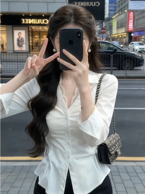 

Женская рубашка больших размеров с кружевной отделкой, имитирующая двухслойность, весенняя новинка, с завышенной талией, в элегантном корейском стиле, с длинным рукавом, на пуговицах...