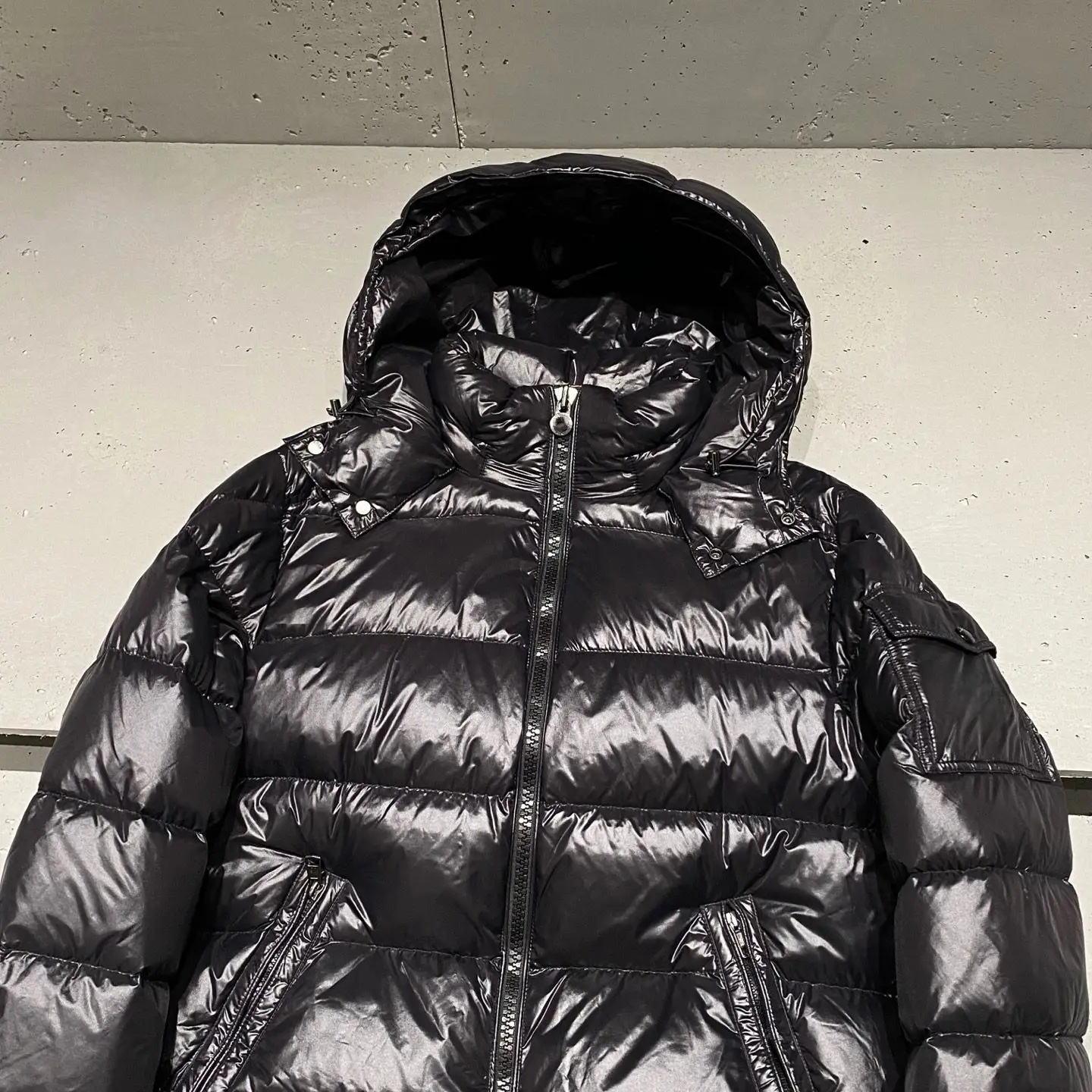 حار بيع 2025 جديد الشتاء قصيرة أسفل سترة الرجال النساء ، 90% الأبيض أوزة ريشة ، عالية اللمعان النايلون للماء يندبروف معطف دافئ #3